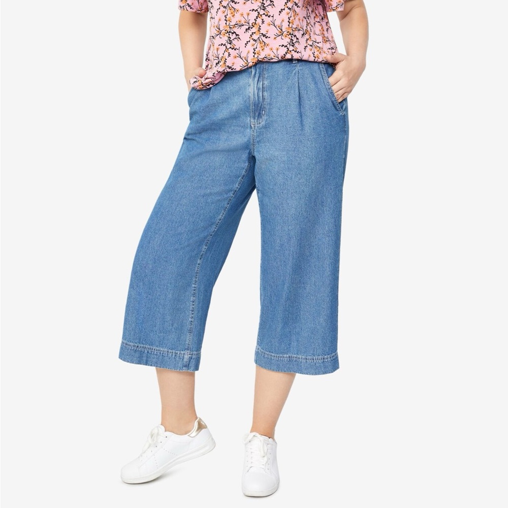 Wide-Leg Crop Jeans by Ellos